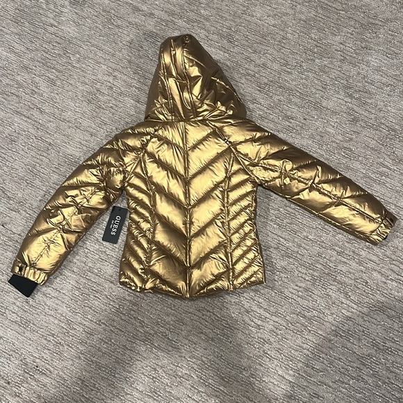 Guess Puffer Coat - Picture 4 of 4